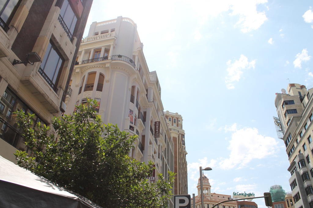 Hostal Lauria Μαδρίτη Εξωτερικό φωτογραφία