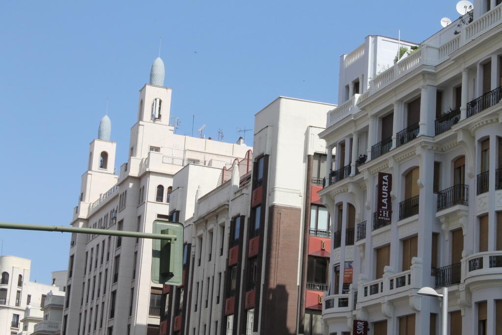 Hostal Lauria Μαδρίτη Εξωτερικό φωτογραφία